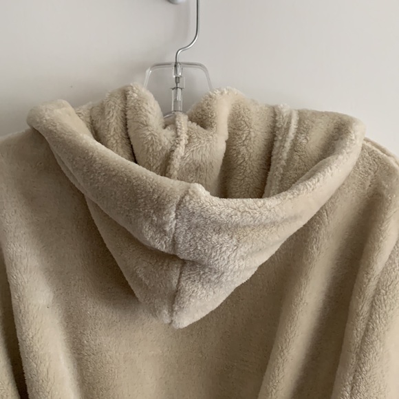 Summer & Rose Robe - Picture 4 of 6